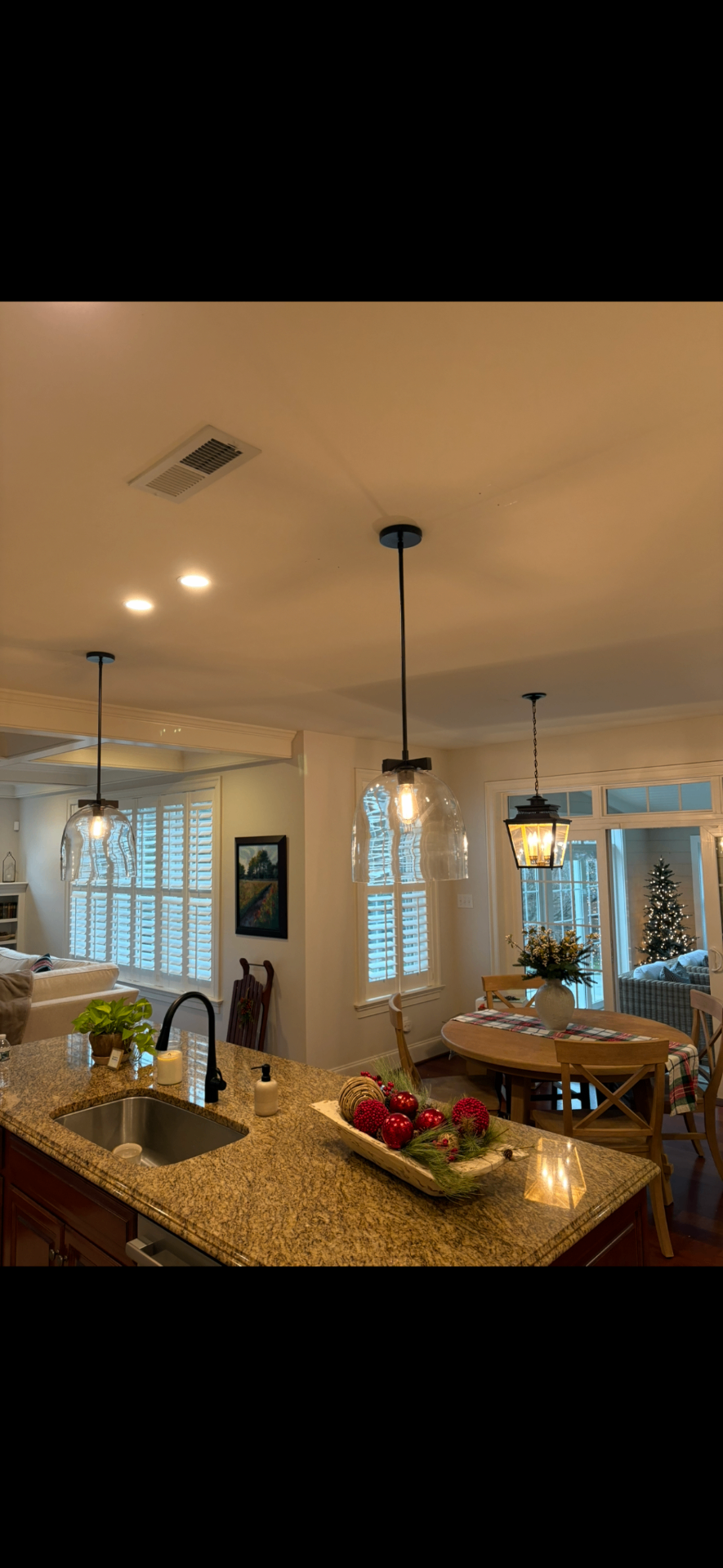 Kitchen pendant light installation